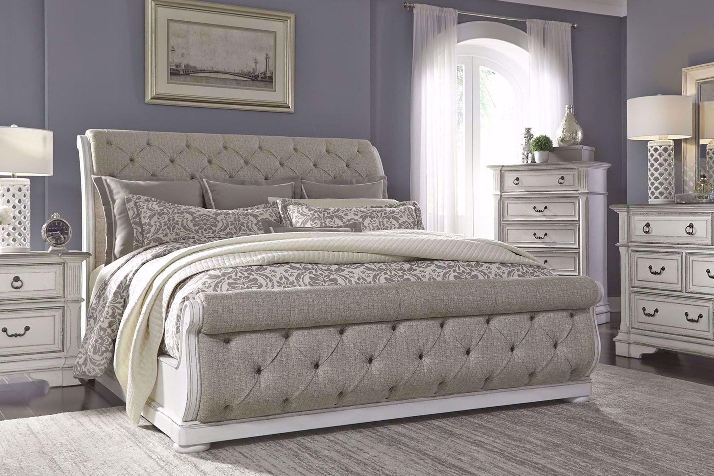 Charlotte Bedroom Collection