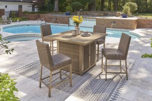 Beachcroft Patio Bar