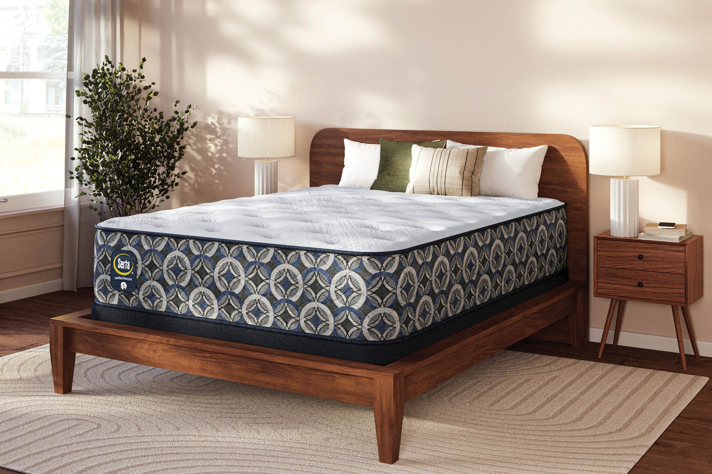Serta Perfect Sleeper Cascade Canyon Plush Innerspring Queen 13.5